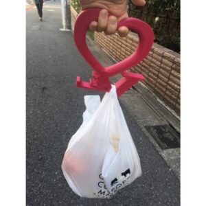 Gancho para ayudar a cargar bolsas,en forma de corazón