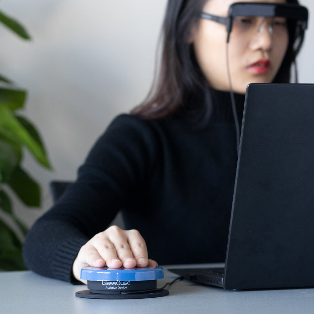 Accesorios GlassOuse – Pulsadores y switches G-Switches de presión, proximidad, táctil,parpadeo,de morder y otros más INTERRUPTOR DE MEJILLA Clic descarado Tu clic está a sólo una bocanada de distancia