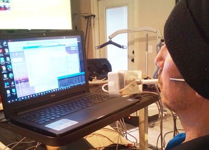 Mouse QuadJoy 4 para controlar con la boca o el mentón - Discapacidad Física Parálisis cerebral Autismo Mouse QuadJoy 4 para controlar con la boca o el mentón - Discapacidad Física Parálisis cerebral Autismo