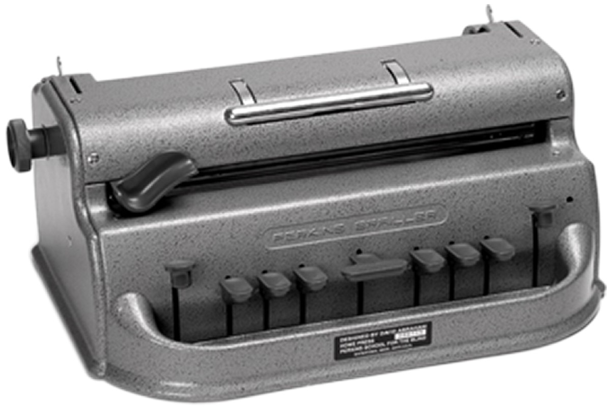 Maquina de escribir Braille Perkins discapacidad visual Ciegos Maquina de escribir Braille Perkins discapacidad visual Ciegos