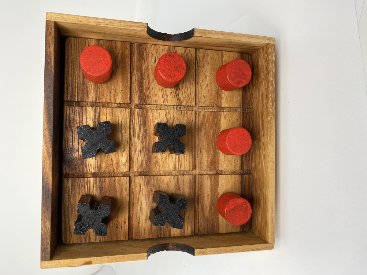 Juego TIC TAC TOE Triqui em relieve para personas con Baja visión ciegos Juego TIC TAC TOE Triqui em relieve para personas con Baja visión ciegos